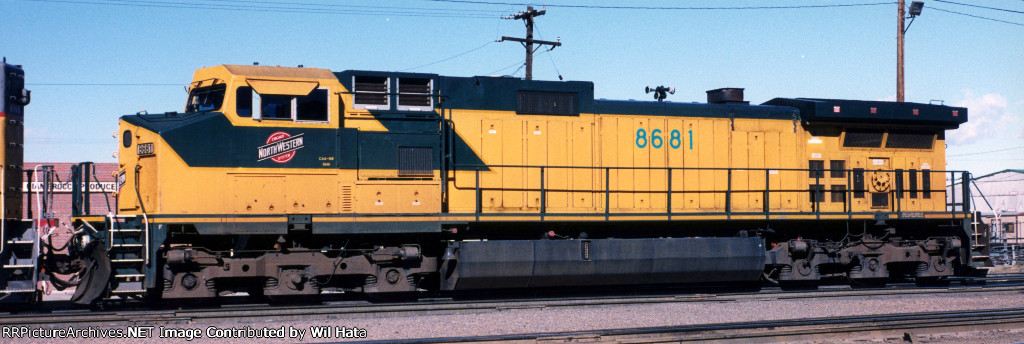 C&NW C44-9W 8681